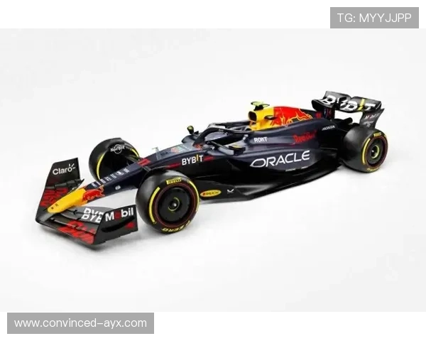 F1赛季最新动态揭晓各车队策略调整与明星车手表现分析