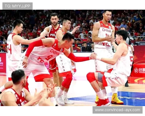 中国男篮备战世界杯，聚焦年轻球员成长与整体战术提升