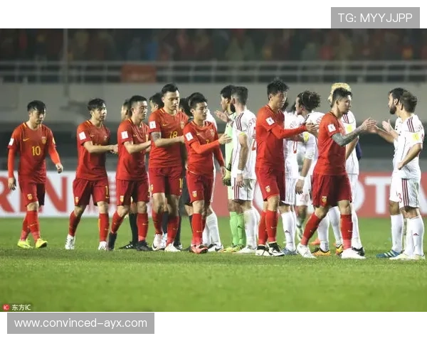 中国男足备战亚洲杯新阵容公布 球迷热议核心球员状态