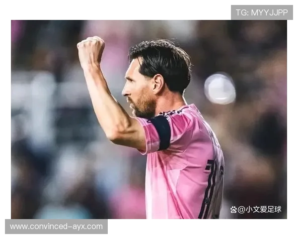 梅西重返巴萨引发热议 球迷期待新赛季的精彩表现